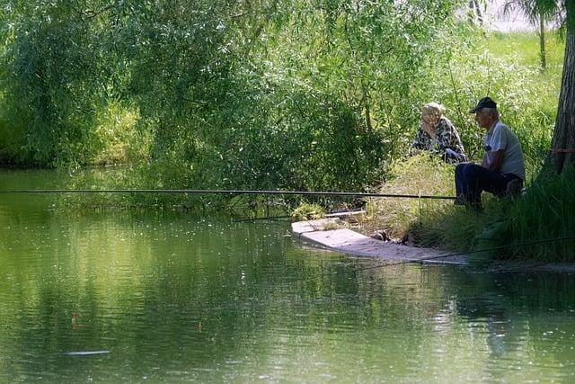 Rybolov a Vodné Športy: Výbava a Rady