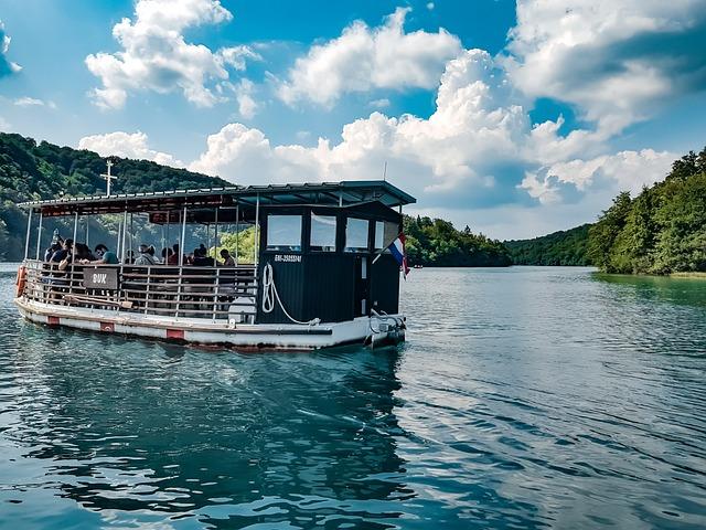 Občerstvenie na Plitvických jazerách: Kde sa najesť a čo ochutnať