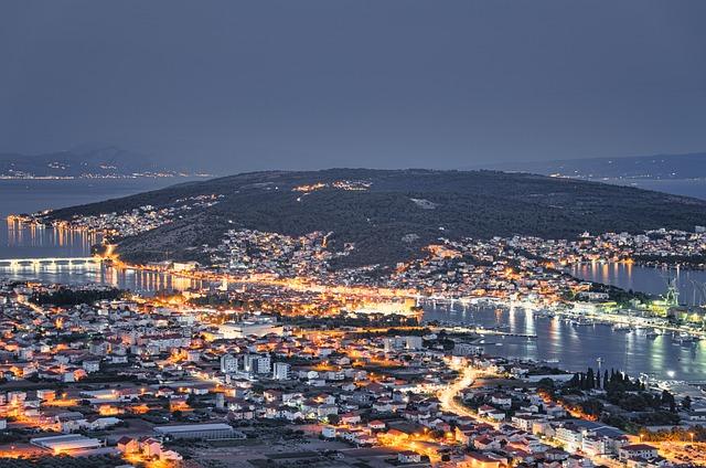 Ako ďaleko je ​Trogir od ‌Slovenska: ⁤Cestovné‍ tipy