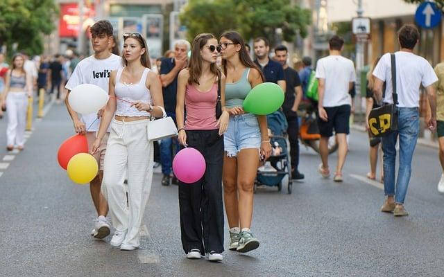 Mestská hromadná doprava: Efektívne riešenia v mestách