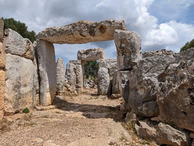 Menorca: Pokoj a nádherné prírodné scenérie