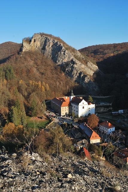 Svätý Jur pre‍ rodiny s deťmi